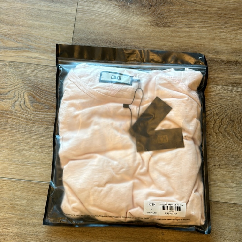 Kith LaGuardia Raglan long Sleeve Tee large